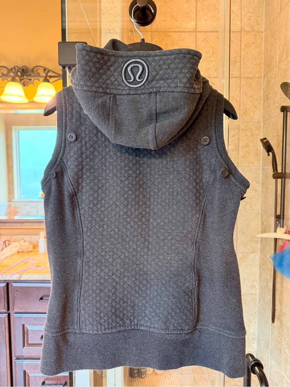 Vintage Lululemon Special Edition Button-Cuff, Quilted Scuba Hoodie - Picture 8 of 8